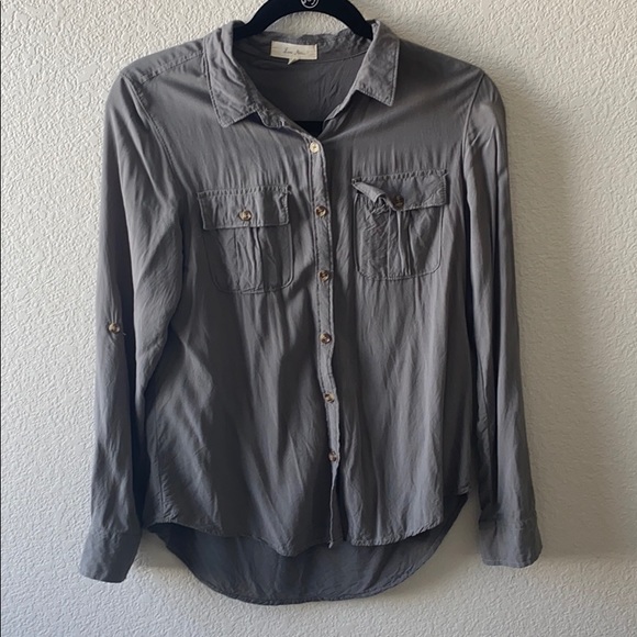 GREEN Button Down - Picture 2 of 5